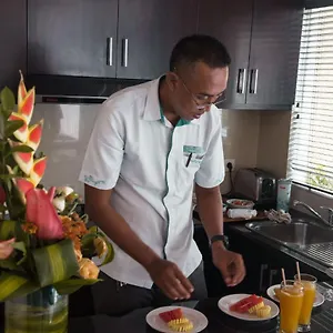 https://my-villas-in-bali.hotelsseminyak.net